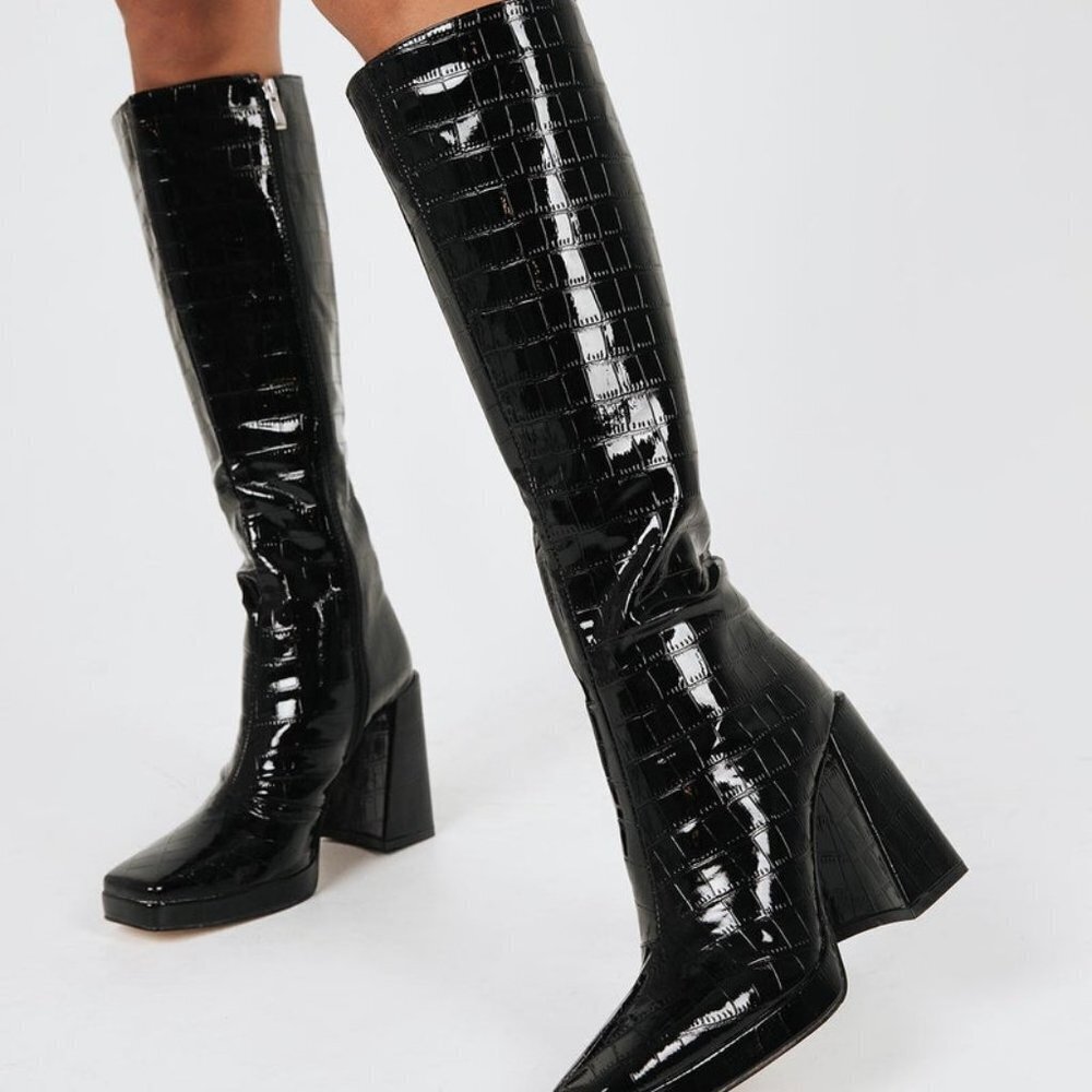 #60 New Montgomery Boot in Black Croc